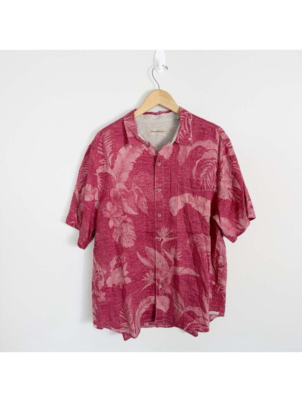 Tommy Bahama 100% Linen Shirt Mens XL Button Up Pink Floral Hawaiian Camp